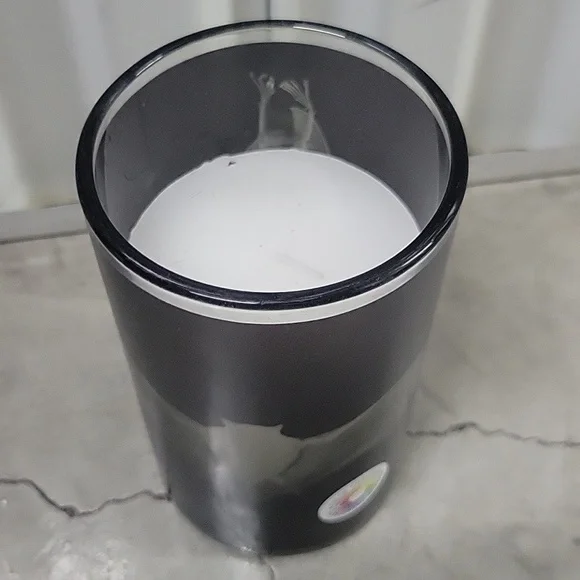 Ashland Halloween Color Changing Candle. - Picture 2 of 6